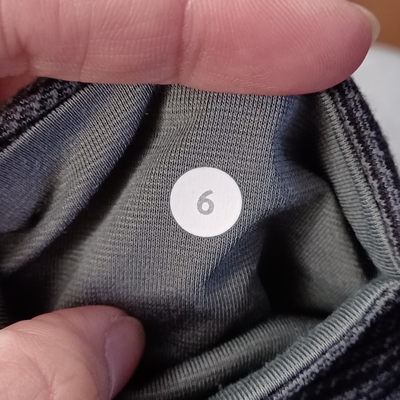 Lululemon Wunder Under crop leggings - Picture 7 of 13